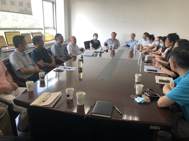 校九三学社委员会召开学期工作会议