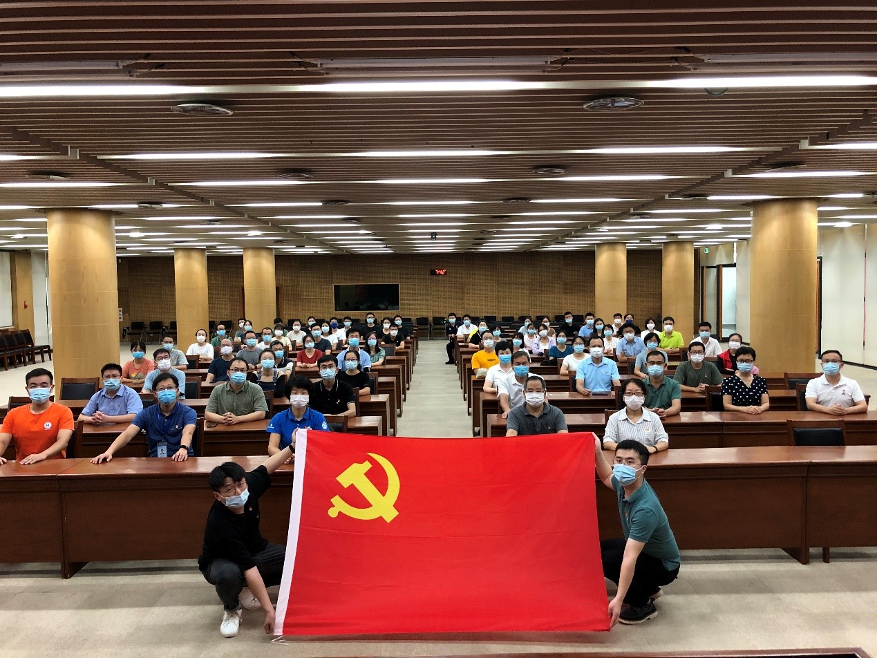 机关党员干部志愿者支援抗疫工作