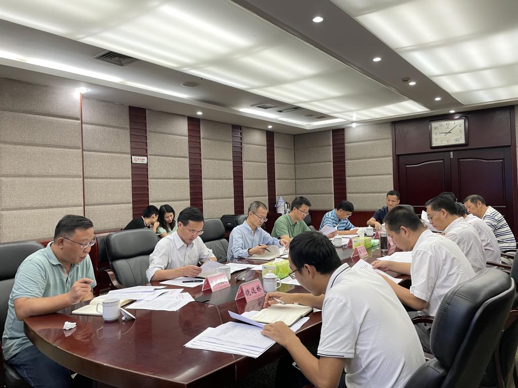 我校与雅安市校地合作专题会召开