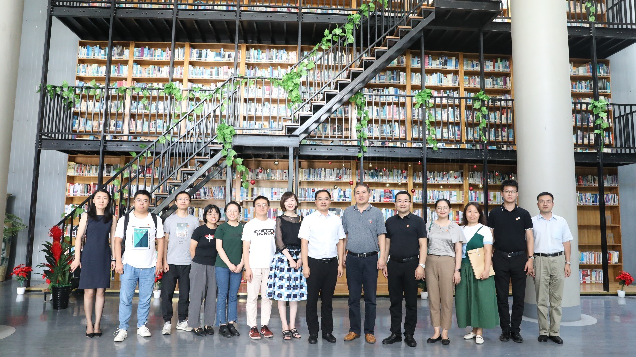 “同心北洋文脉，聚力仁爱前行”——经管学部综合服务中心第二党支部、信管系党支部和校友办