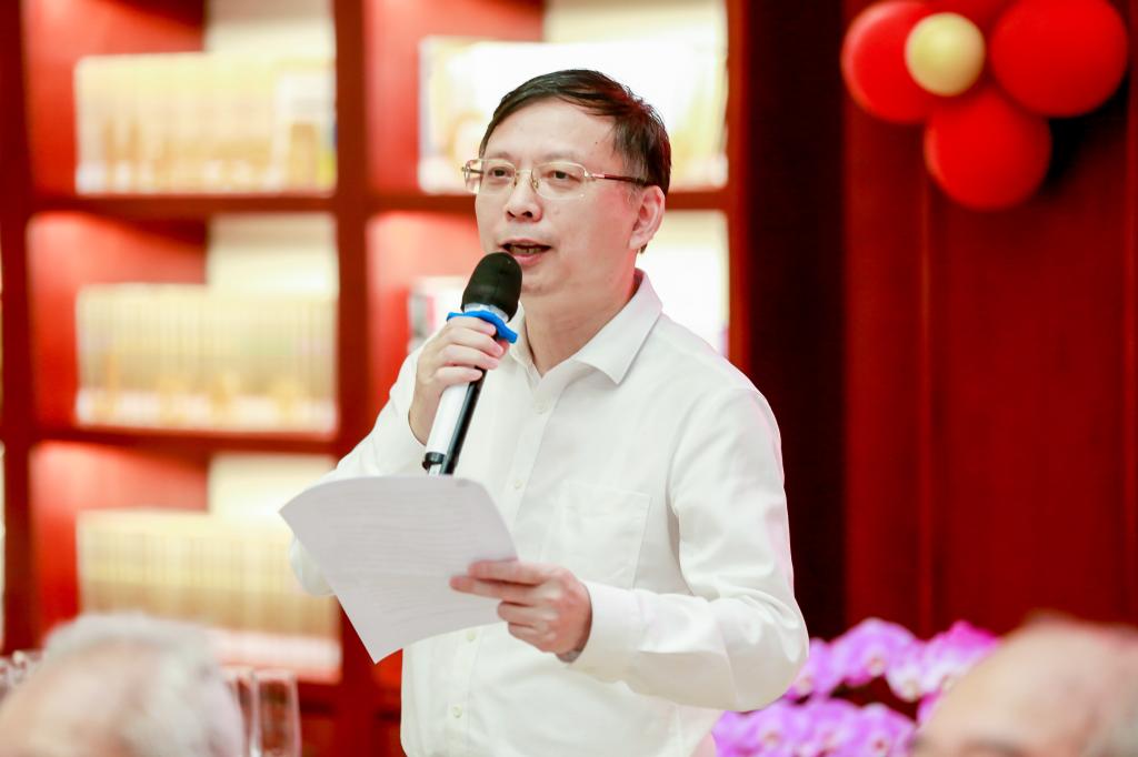 高廷耀教授治水人生70载暨环境学科发展研讨会举行
