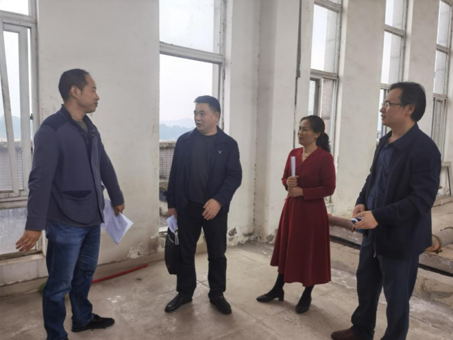 【办实事暖人心】学校多部门到图书一馆联合现场办公