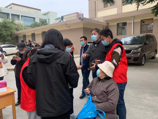 快速响应高效行动切实筑牢校园疫情防控线