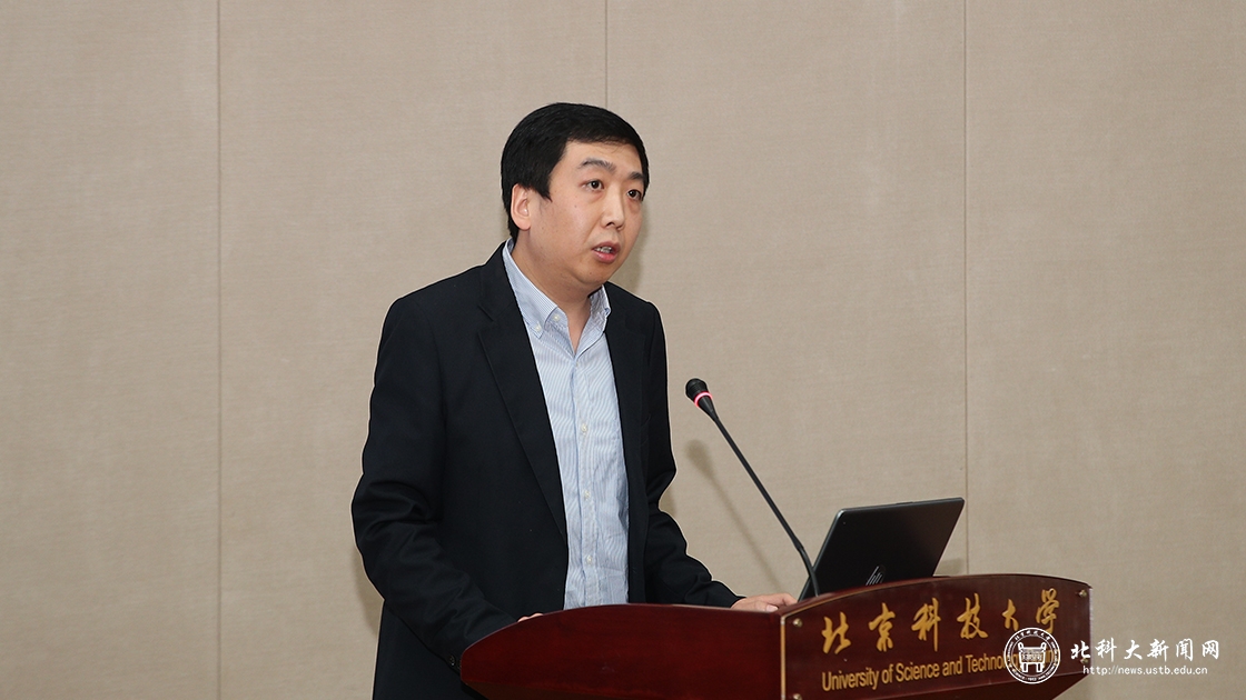 学校召开行政工作例会暨协调推进会