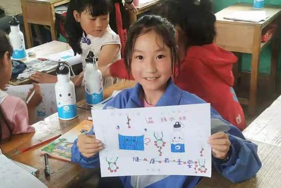 中国公益慈善项目故事集收录西北师大“温暖水杯行动”项目案例