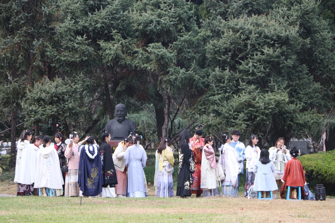 西安交大国学社举办“国风游园挑战赛”