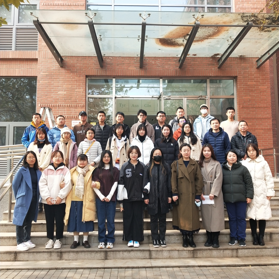 生命科学学院开展学生宿舍安全卫生大检查