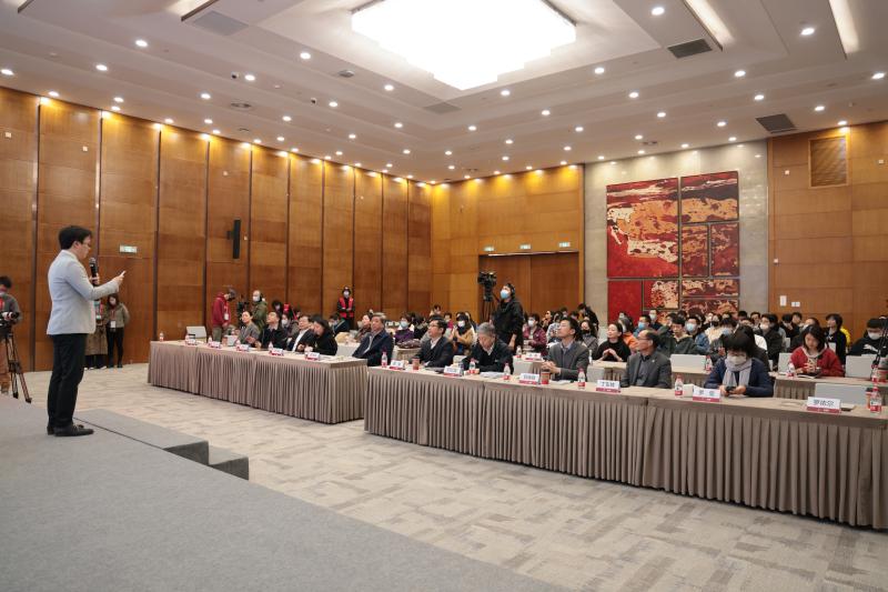 品物游心，以瓷为观——“瓷器中的文人雅趣”专家讲座举行