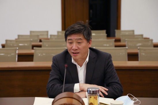 西北师大召开研究生院干部会议