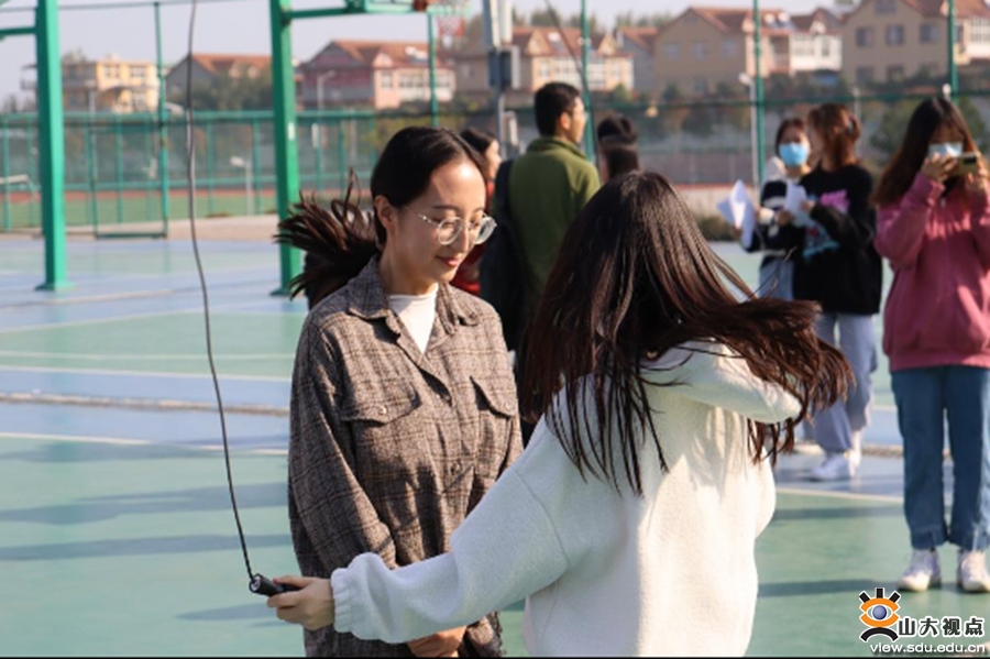 ​［环境］开展“鳌山论健”健康文化节系列活动