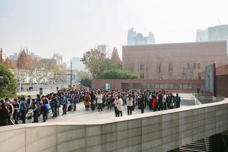 钱学森图书馆联合交大二附中开展主题研学教育活动
