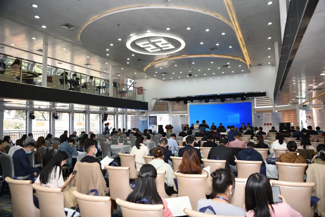 法学院教师参加广东省航运法学研究会年会并发言