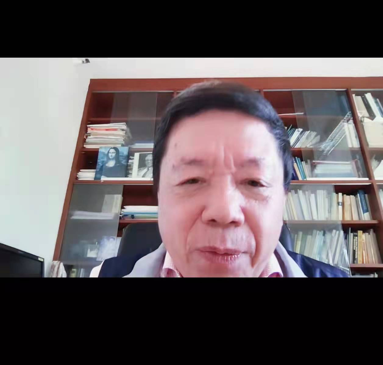 学校举办“非线性科学研究中心青年学者报告会”暨120周年校庆系列活动