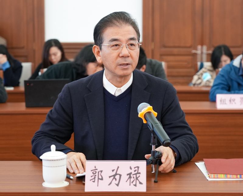 我校召开发展党员工作推进会
