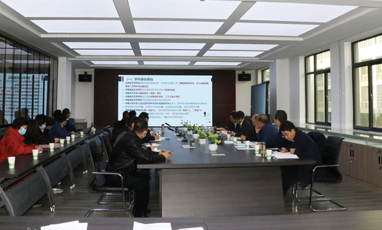 党委书记张俊宗在文学院调研指导工作