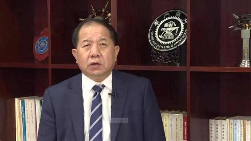 林忠钦校长在世界慕课联盟理事会上作主旨演讲