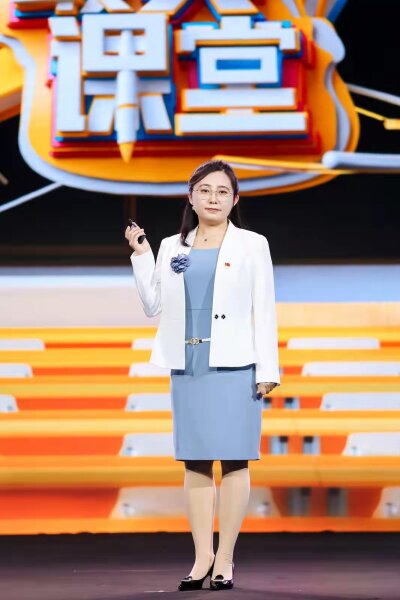 “最美课堂”绽风采——我校思政部教师于竞游获得首届北京高校教书育人