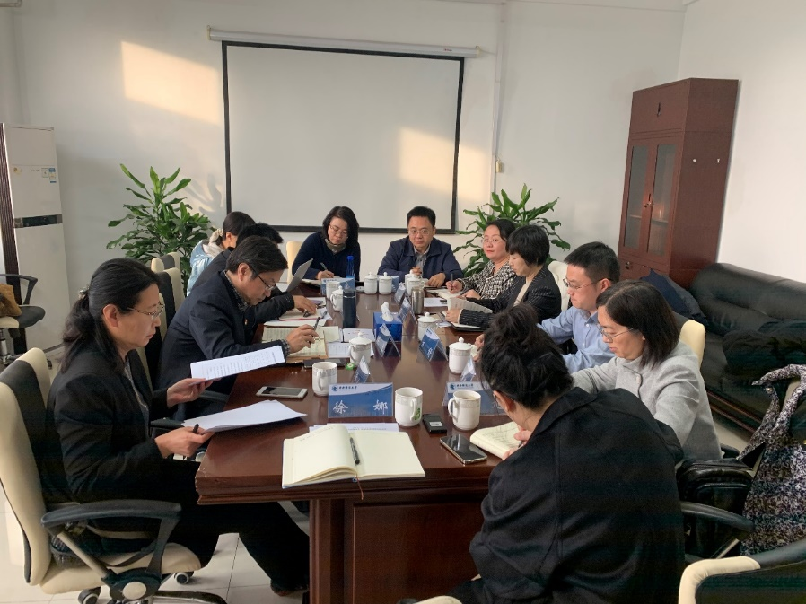 学校召开第二批党外人士校内挂职锻炼总结座谈会