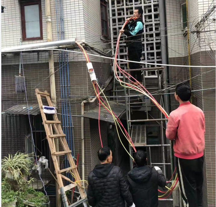 【办实事暖人心】推进住宅老旧设施改造，提升职工居住幸福指数