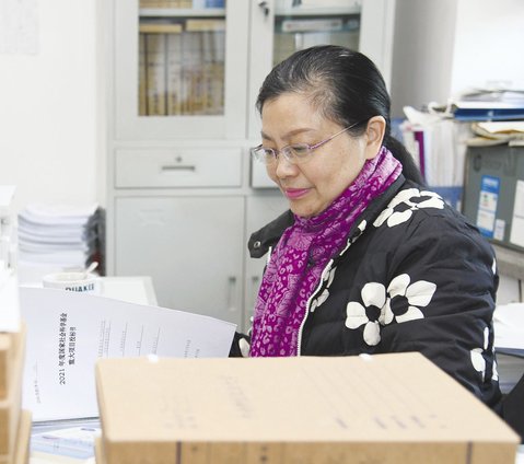 赖思源：学人之梯