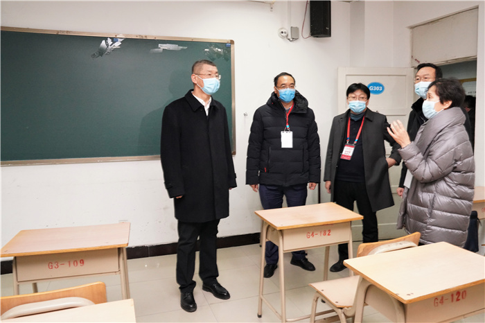 副省长张复明莅临我校检查指导2022年研究生招生考试备考工作