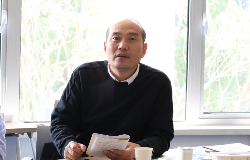 化院高分子系党支部开展主题党日活动加强教学科研能力，推进本科和研究生教学水平