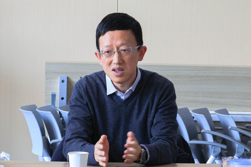 化院高分子系党支部开展主题党日活动加强教学科研能力，推进本科和研究生教学水平