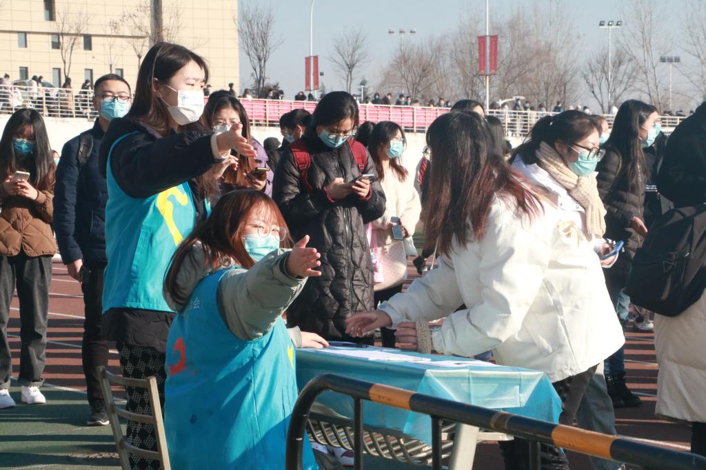 同心战“疫”我在岗防控一线显担当