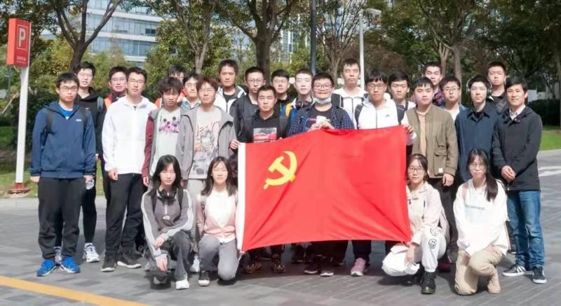电院朱善迎老师获评校2021年度“十佳班主任”