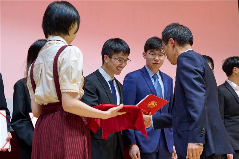 机械与动力工程学院举行2021年度“机汇动梁”优秀学生表彰大会