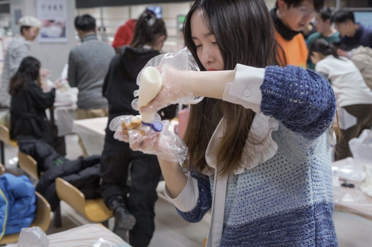 物理科学学院举行2021级学生元旦跨年活动
