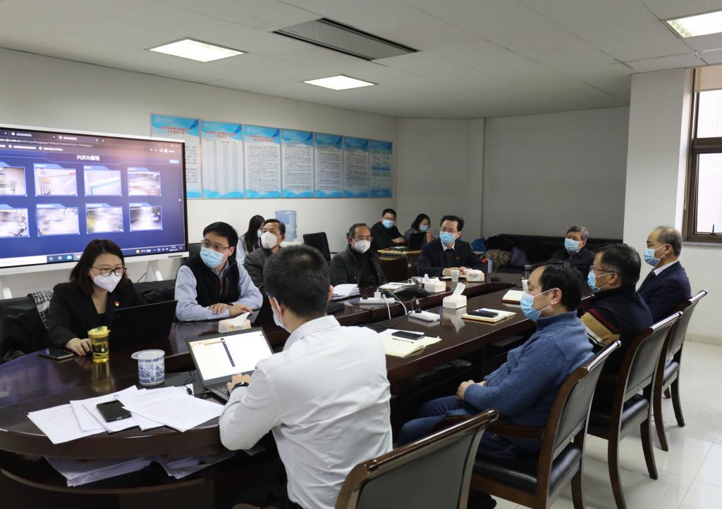 王树国主持召开学校疫情防控视频调度会