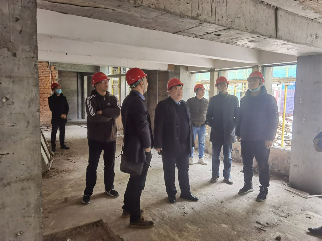 我校检查春节前基建及后勤保障工作