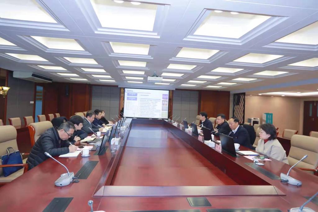 江苏省委统战部副部长徐东海一行来校调研