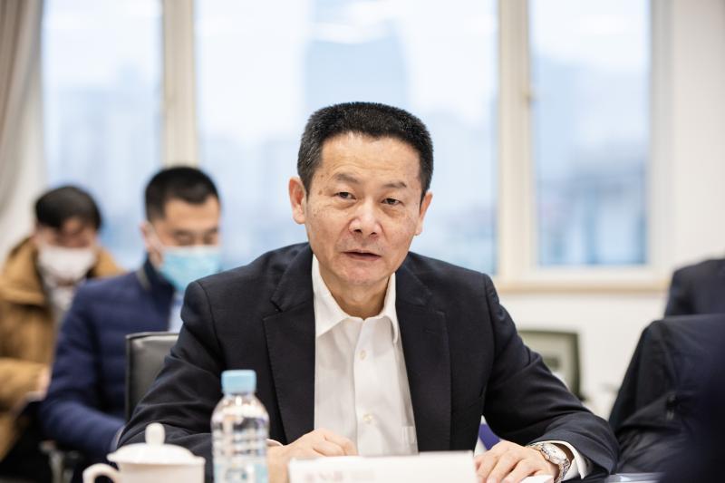 上海高级金融学院2022年度理事会召开
