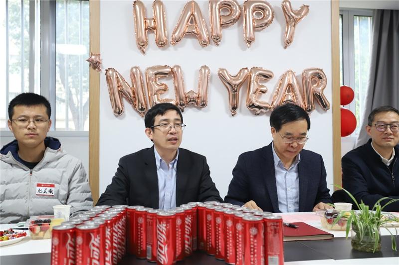 机械与动力工程学院举办2022年新春慰问活动