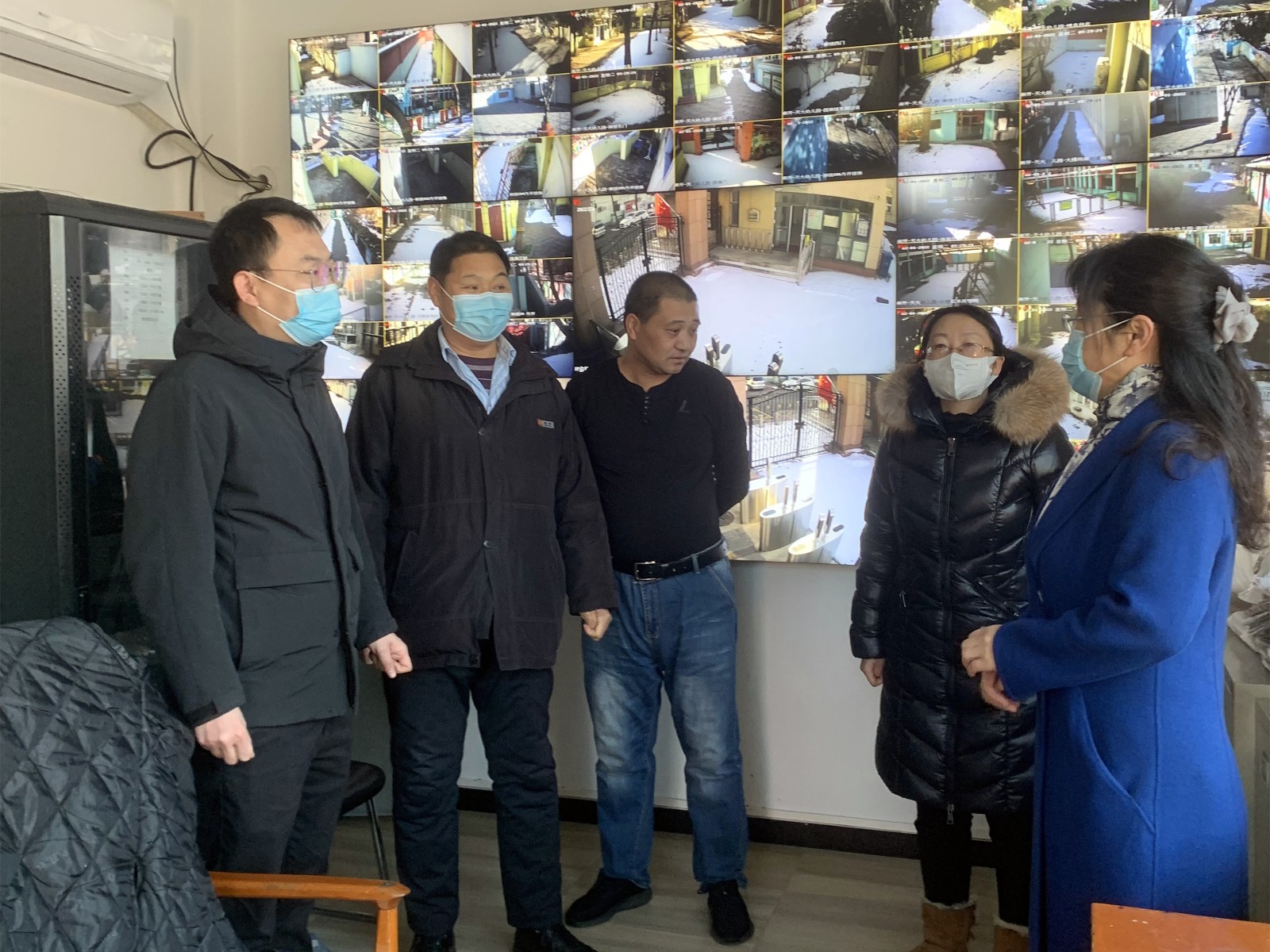 小幼医工作部看望慰问春节坚守工作岗位的值班人员