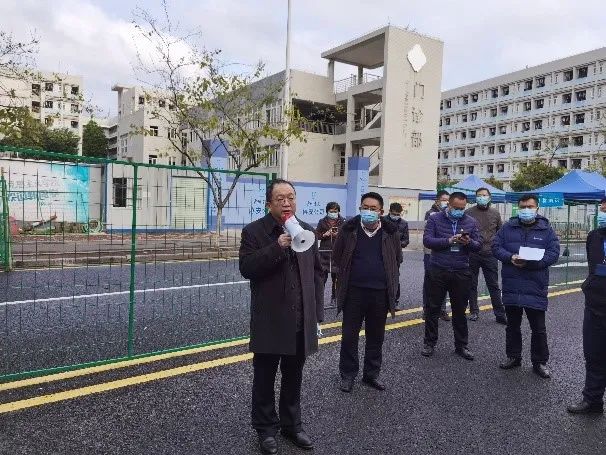 守望相助众志成城——广州大学师生员工共抗疫情校园临时管控顺利解除