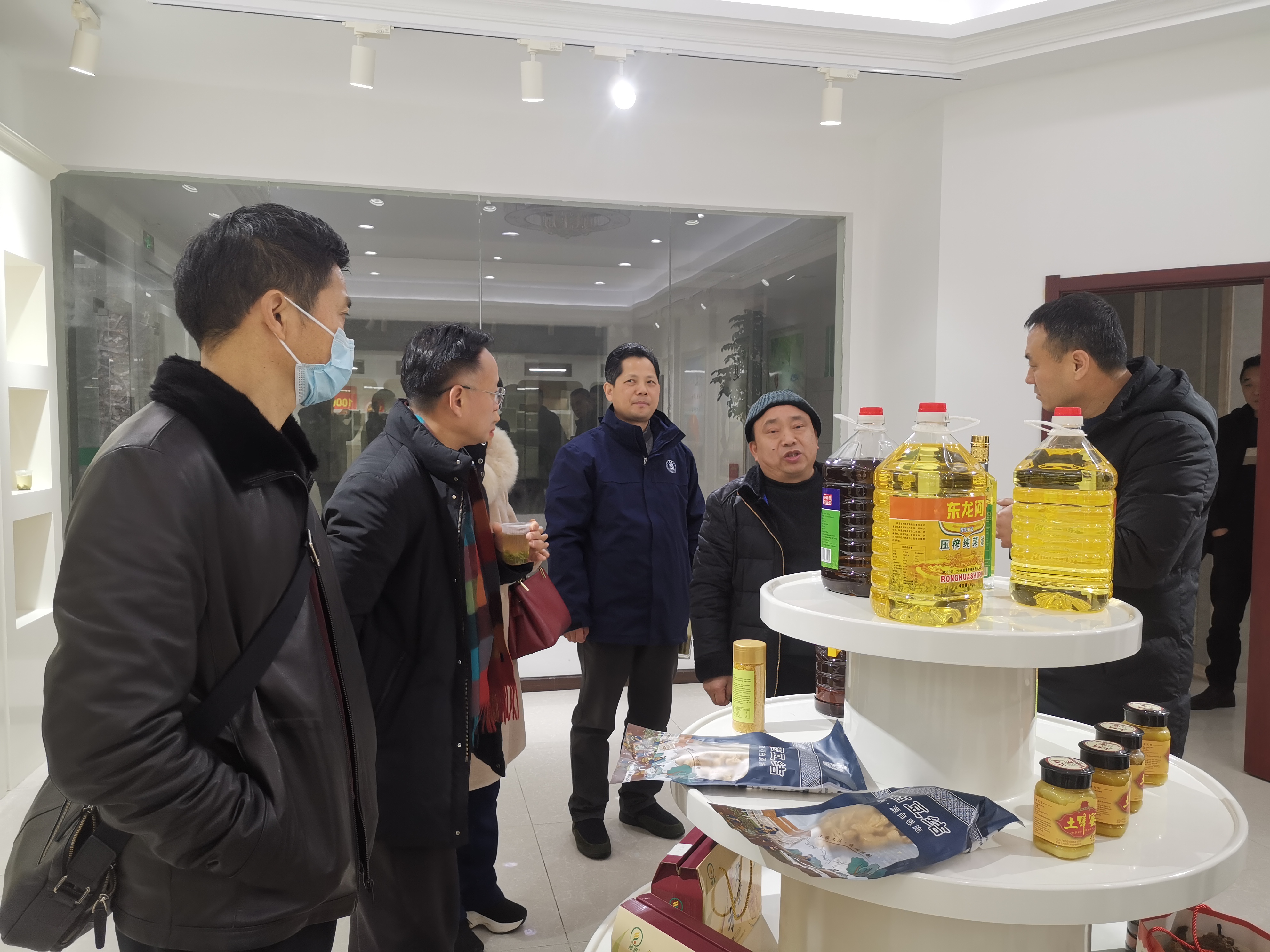 【荆楚行】油菜团队赴建始宜昌荆州调研油菜产业