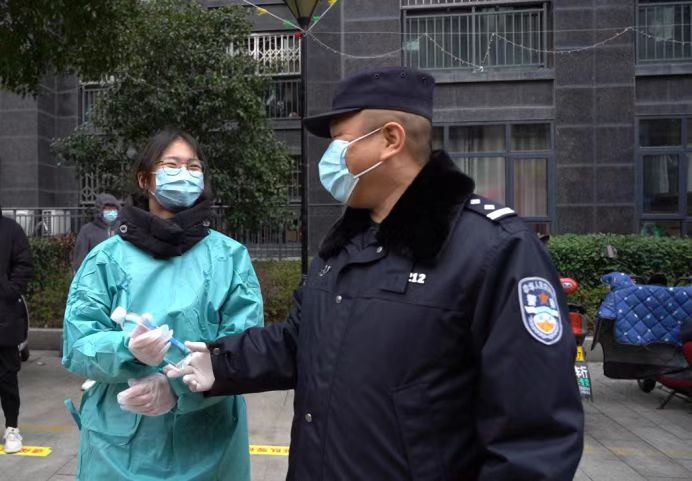 同心战疫，南师志愿者在行动