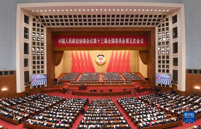 南师大全国政协委员朱晓进赴京参加全国两会