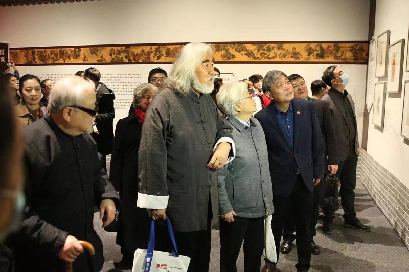 国画大师戴敦邦捐赠178幅画稿，《水浒传》电视剧人物造型画展在交大开幕