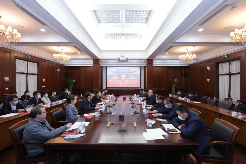 湖南省委副书记朱国贤一行来访上海交大