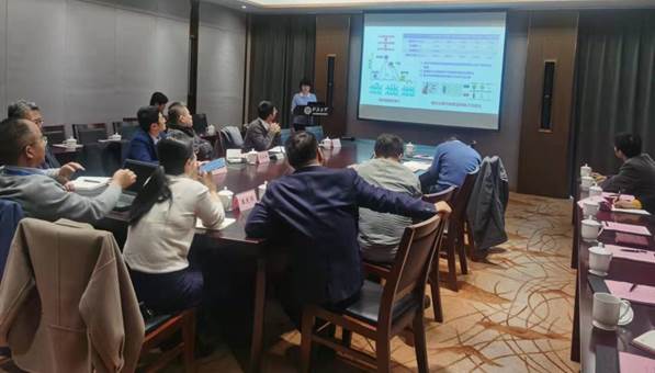 我校首届碳达峰碳中和科技创新研讨会召开
