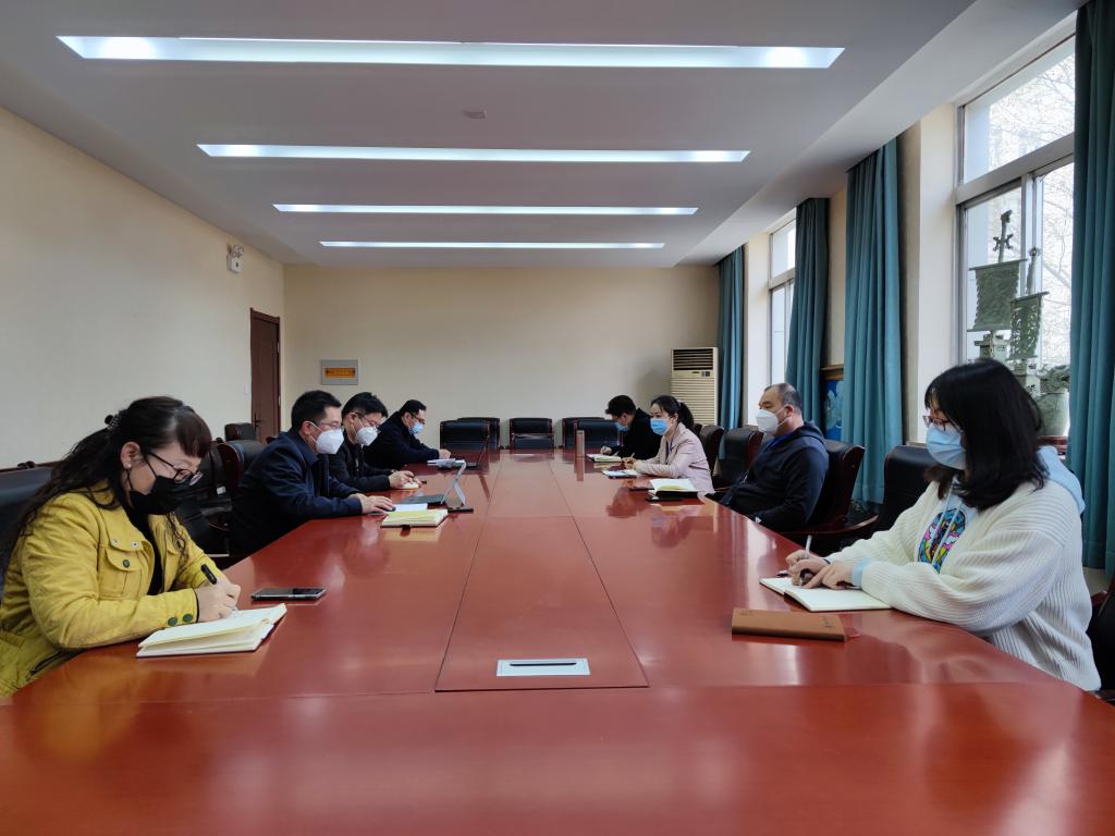 经济与管理学院召开2022年工作部署会议