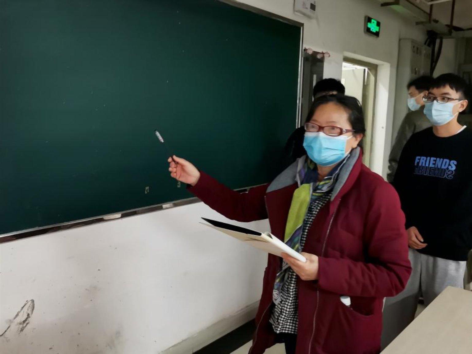 【防疫进行时】巾帼红奉献战“疫”“她力量”