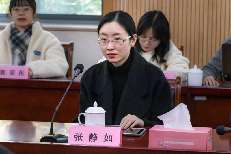青苗二期学员赴上海各地深入开展基层调研