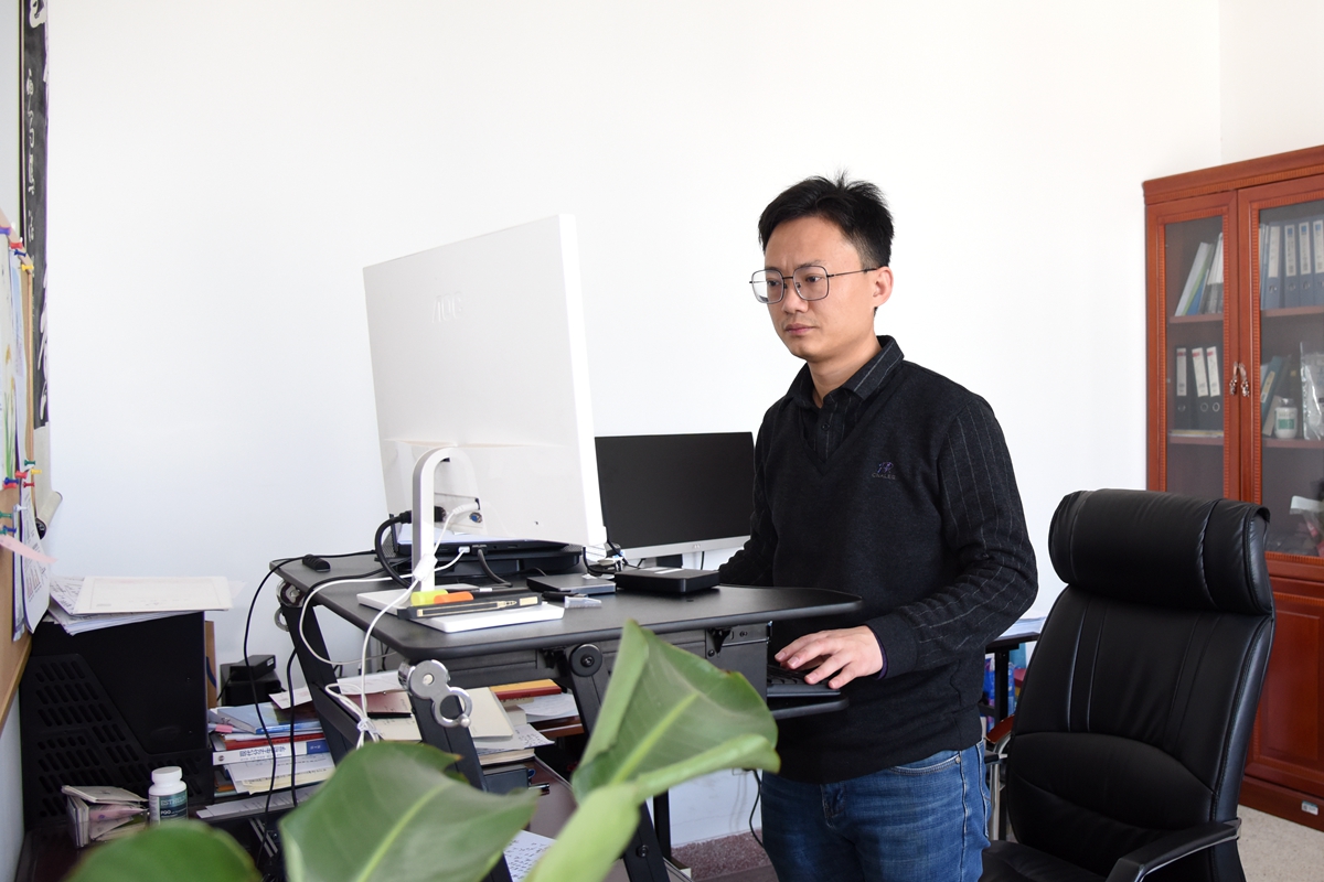 【师者】谢卡斌：科研育人就是为师者的幸福