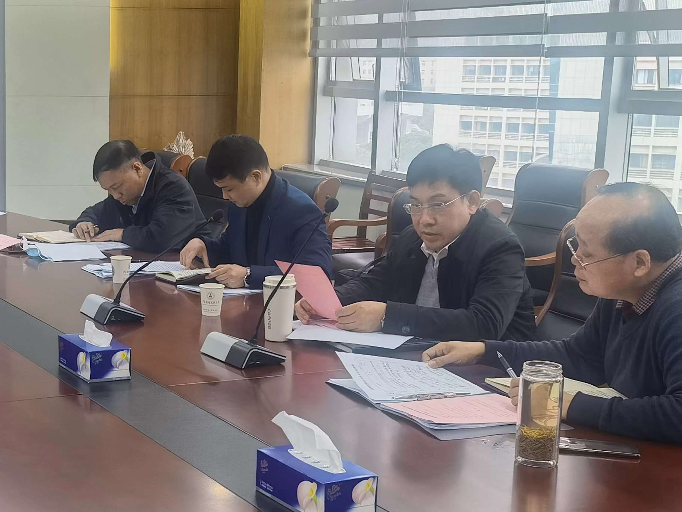 学校召开非学历教育领域问题专项整治工作推进会