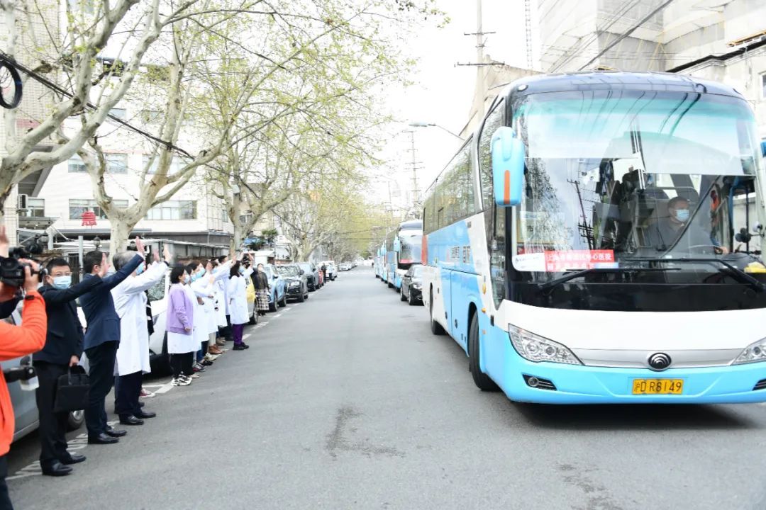 同济大学附属杨浦医院出征，投身新国际博览中心集中隔离收治点救治工作